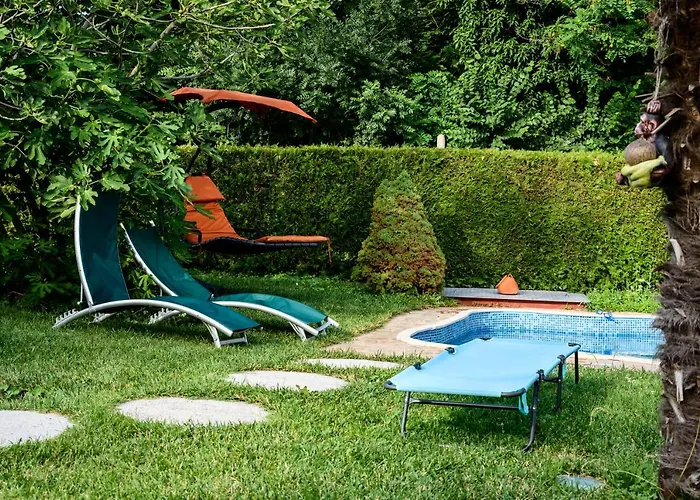 בית הארחה Saltanat 41